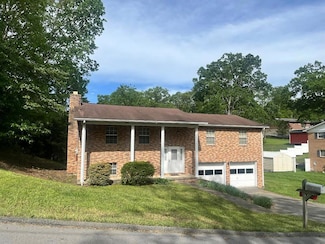 305 Circle St, Beckley, WV 25801