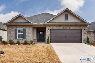 15630 Mizewell Ln NW, Harvest, AL 35749