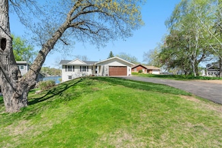 3124 Linden Cir NW, Prior Lake, MN 55372