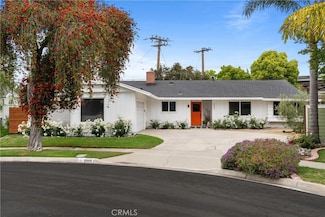 2008 N Capella Ct, Costa Mesa, CA 92626