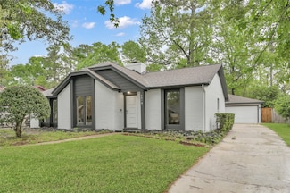 4018 Cedar Forest Dr, Kingwood, TX 77339