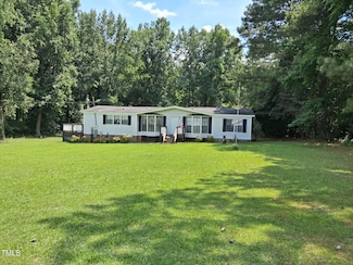 559 Wilson Jones Rd, Clayton, NC 27520