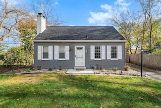 19528 Paxson Dr S, South Bend, IN 46637