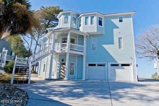 7126 Sound Dr, Emerald Isle, NC 28594