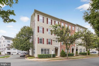 23 Swanton Ln Unit 100, Gaithersburg, MD 20878