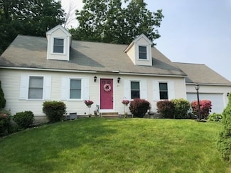 23 Beechwood Dr, Haverhill, MA 01832