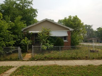 15147 Marshfield Ave, Harvey, IL 60426