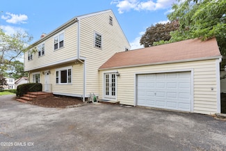 5 Windy Knolls, Greenwich, CT 06831
