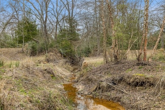 734 Fcr 381, Oakwood, TX 75855