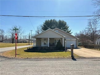 41381 Northwood St, Elyria, OH 44035