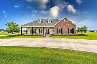 2405 Saint Mary St, Thibodaux, LA 70301