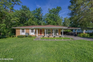 109 Wedgewood Rd, Oak Ridge, TN 37830