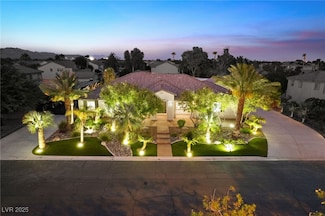 7840 Thunder Echo St, Las Vegas, NV 89131