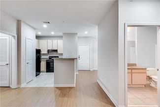 821 Ralph McGill Blvd NE Unit 2212, Atlanta, GA 30306