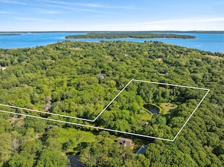 72 S Ferry Rd, Shelter Island, NY 11964