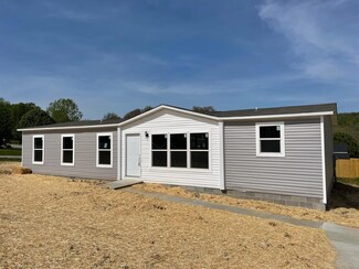 30 Sam St, Carrollton, KY 41008