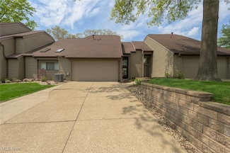 62 Starboard Cir Unit 71, Akron, OH 44319