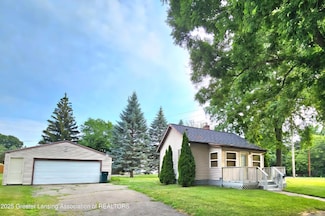 113 W Gier St, Lansing, MI 48906