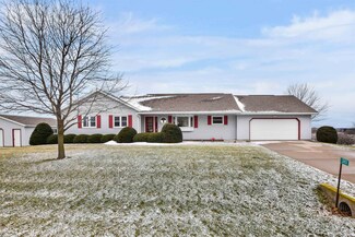 2411 Wayne Cir, Mc Farland, WI 53558