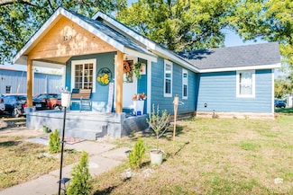 120 E 12th St, Junction City, KS 66441