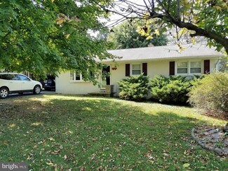 13971 Crest Ave, Waynesboro, PA 17268