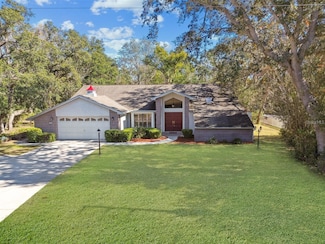 201 Pine St, Homosassa, FL 34446