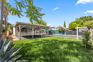 13723 Pinney St, Pacoima, CA 91331