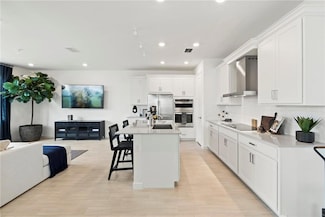 22772 Caciano Rd, Boca Raton, FL 33433