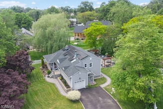 110 William St, Clark, NJ 07066