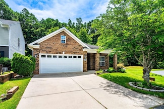 141 Aberdeen Dr, Troutman, NC 28166