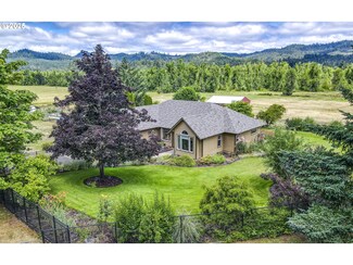 31097 Camas Swale Rd, Creswell, OR 97426