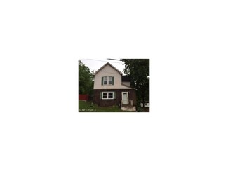 76 Grant St, Irondale, OH 43932