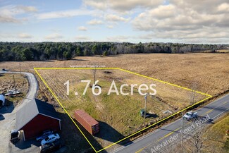 176 Alexander Reed Rd, Richmond, ME 04357