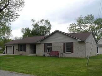 207 S Poplar St, Waldron, IN 46182