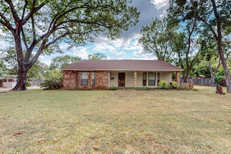 725 N Kaufman St, Seagoville, TX 75159