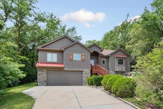 8893 Greenwood Rd, Plattsmouth, NE 68048