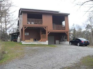 1780 Comet Rd, Warsaw, NY 14569