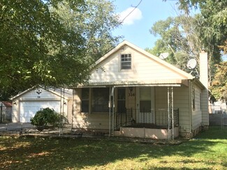 316 Richard Ct, Island Lake, IL 60042