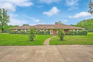 23010 County Road 3313, Chandler, TX 75758