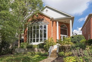 7619 Maryland Ave, Saint Louis, MO 63105