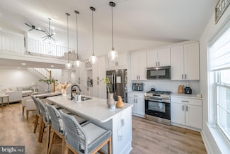 9210 Azure Ct Unit 201, Manassas, VA 20110