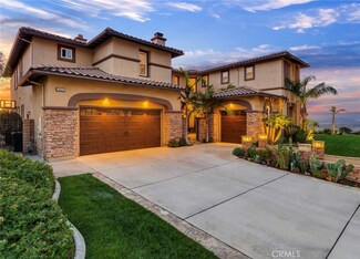 16522 Ridge Field Dr, Riverside, CA 92503