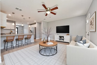 609 E Morton St, Denison, TX 75021
