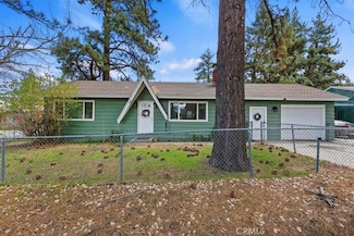 1040 W Aeroplane Blvd, Big Bear City, CA 92314