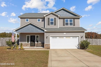 11 Rainmaker St, Linden, NC 28356