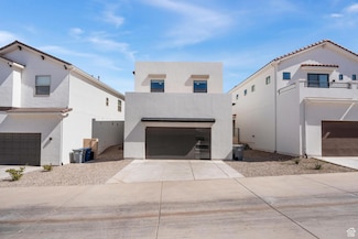 5670 S Carnelian Pkwy S, Bloomington, UT 84790