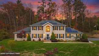 102 Arbor Way, Stroudsburg, PA 18360