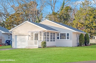 36 Hare Bell Hollow, Toms River, NJ 08755
