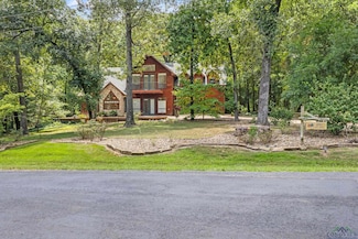 240 Palo Duro St, Scroggins, TX 75480