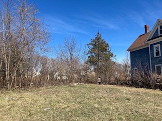 0 NS (24) Alden St, Springfield, MA 01109